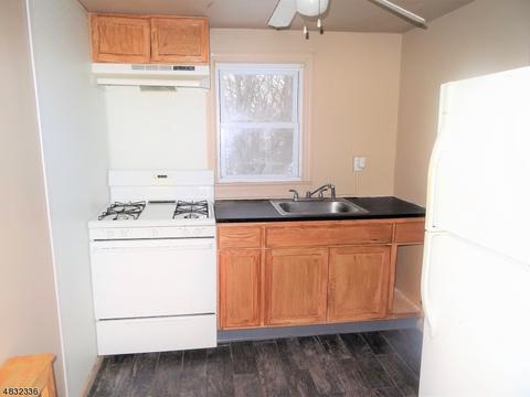 187 Berkeley Ter, Plainfield, NJ 07062 photo 24