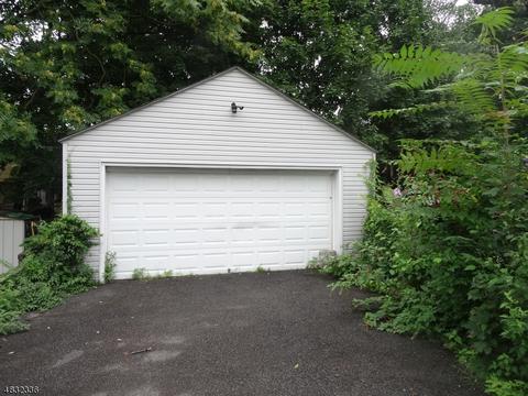 187 Berkeley Ter, Plainfield, NJ 07062 photo 3