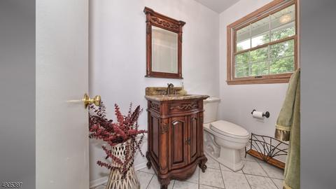 117 Webster Dr, Wayne, NJ 07470 photo 15
