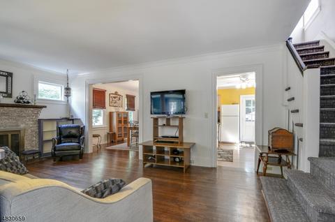 36 Bruce Rd, Montclair, NJ 07043 photo 4