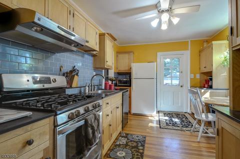 36 Bruce Rd, Montclair, NJ 07043 photo 11