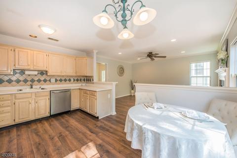 179 Warbler Dr, Wayne, NJ 07470 photo 10