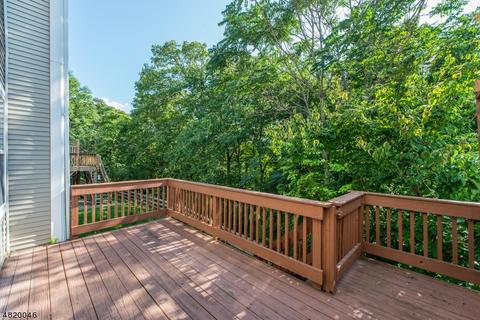 179 Warbler Dr, Wayne, NJ 07470 photo 3
