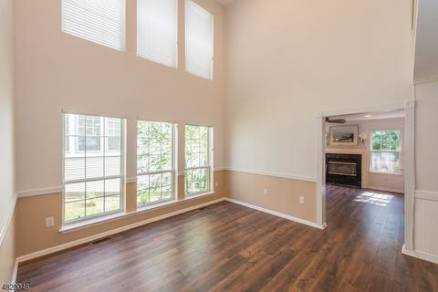 179 Warbler Dr, Wayne, NJ 07470 photo 4