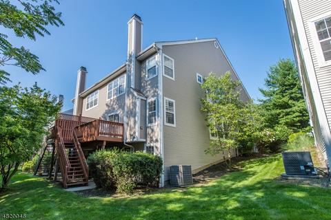 179 Warbler Dr, Wayne, NJ 07470 photo 2