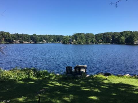 14 Emerson Rd, Hewitt, NJ 07421 photo 3