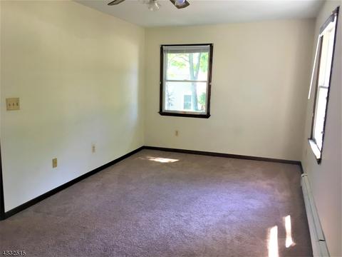 14 Emerson Rd, Hewitt, NJ 07421 photo 17