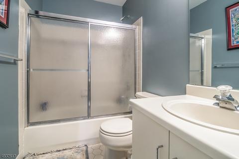 10 Rolling Rapids Ct, Hackettstown, NJ 07840 photo 12