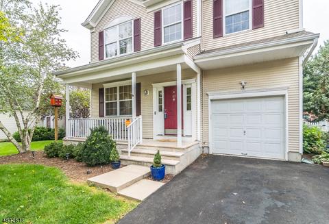 10 Rolling Rapids Ct, Hackettstown, NJ 07840 photo 2