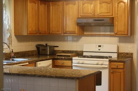 737 Valley Rd, Wayne, NJ 07470 photo 5