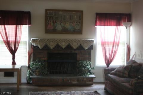 737 Valley Rd, Wayne, NJ 07470 photo 3