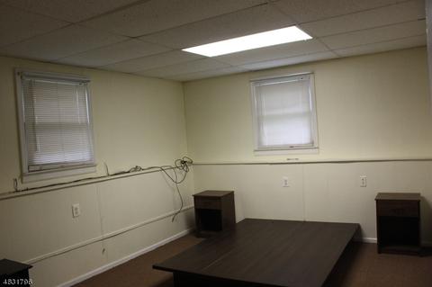 737 Valley Rd, Wayne, NJ 07470 photo 11