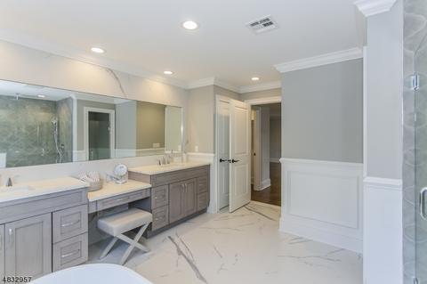 8 Golf Oval, Springfield, NJ 07081 photo 7