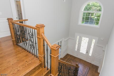 8 Golf Oval, Springfield, NJ 07081 photo 4