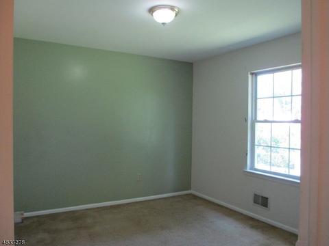 218 Maple Ave, North Plainfield, NJ 07060 photo 7