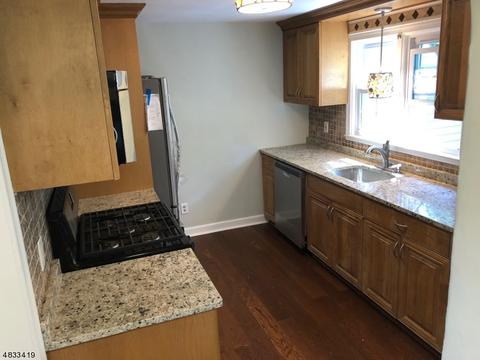 104 5th St, Hackettstown, NJ 07840 photo 4