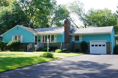 28 Mc Collum Dr, Clark, NJ 07066 photo 1