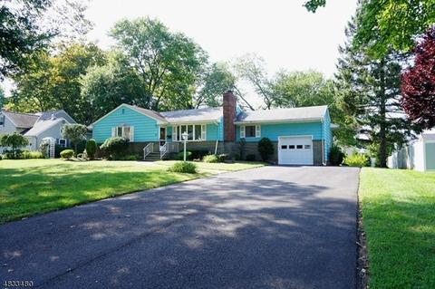 28 Mc Collum Dr, Clark, NJ 07066 photo 3