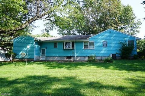 28 Mc Collum Dr, Clark, NJ 07066 photo 6