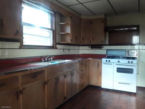 19 1st Ave, Wanaque Boro, NJ 07420 photo 3