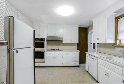 20 Beech Ter, Millburn, NJ 07041 photo 8