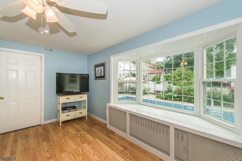 88 Satterthwaite Ave, Nutley, NJ 07110 photo 9