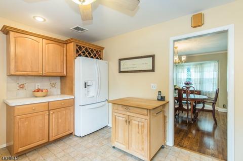 88 Satterthwaite Ave, Nutley, NJ 07110 photo 7