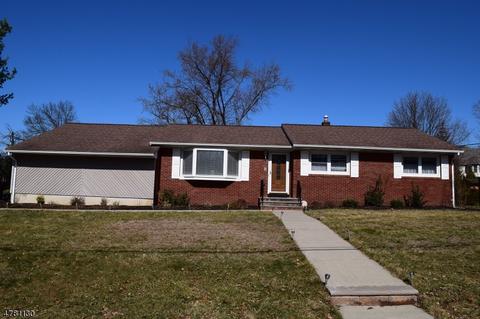 3 Stanford Pl, Wayne, NJ 07470 photo 1