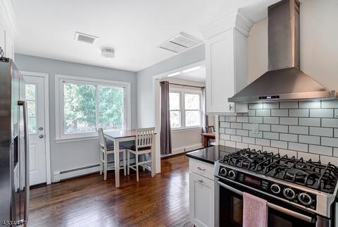6 Hemlock Ter, Springfield, NJ 07081 photo 8