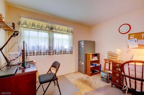 6 Crest Dr, Bound Brook, NJ 08805 photo 15