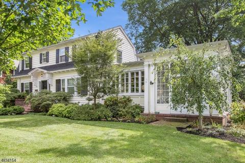 237 Christopher St, Montclair, NJ 07043 photo 2