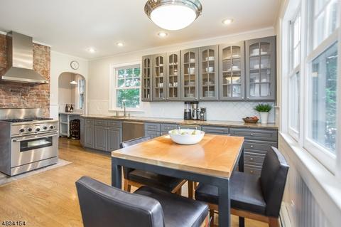 237 Christopher St, Montclair, NJ 07043 photo 11