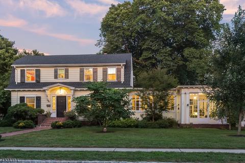 237 Christopher St, Montclair, NJ 07043 photo 3