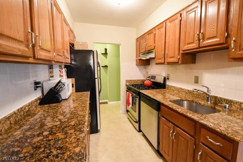 454 River Rd #D, Nutley, NJ 07110 photo 1