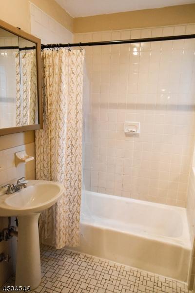 454 River Rd #D, Nutley, NJ 07110 photo 6