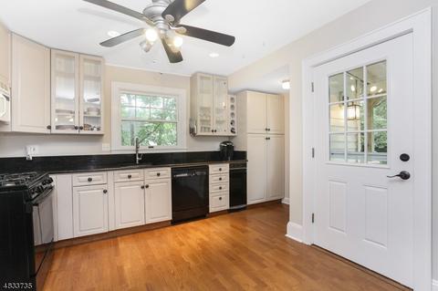 12 Prospect Pl, Springfield, NJ 07081 photo 9