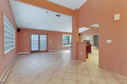 18 Elm Pl, Nutley, NJ 07110 photo 8