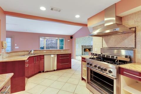 18 Elm Pl, Nutley, NJ 07110 photo 13