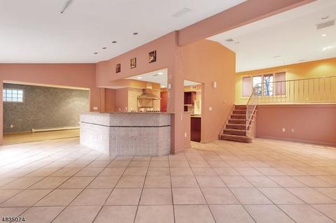 18 Elm Pl, Nutley, NJ 07110 photo 9