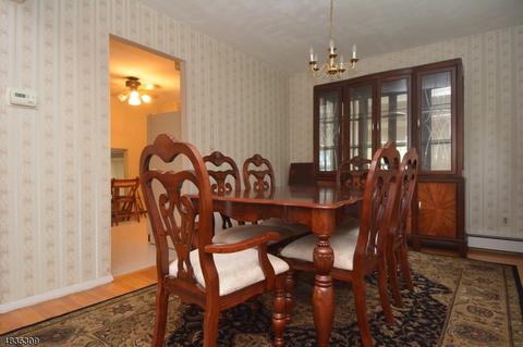 56 Kiwanis Dr, Wayne, NJ 07470 photo 11