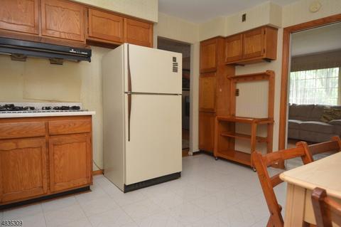 56 Kiwanis Dr, Wayne, NJ 07470 photo 13