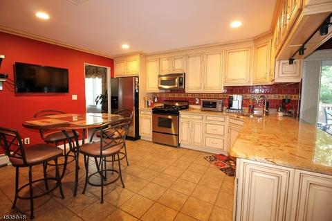 9 Gary Pl, Wanaque, NJ 07465 photo 6