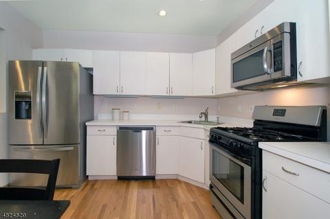 1704 Park Pl, Springfield, NJ 07081 photo 9