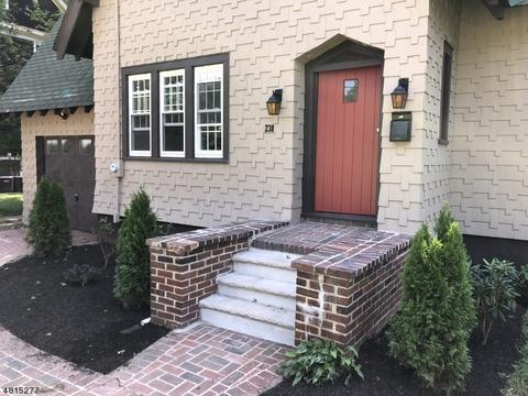 238 E 6th Ave, Roselle, NJ 07203 photo 1
