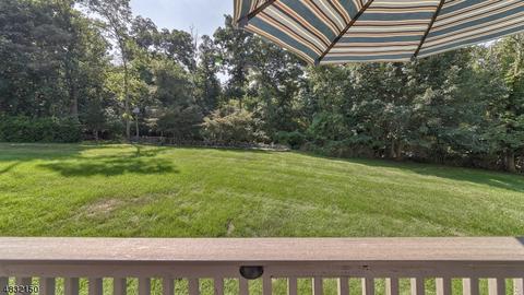 43 Bowfell Ct, Wayne, NJ 07470 photo 24