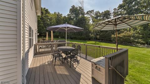 43 Bowfell Ct, Wayne, NJ 07470 photo 23