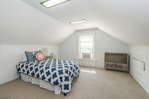 86 Pine St, Millburn, NJ 07041 photo 17