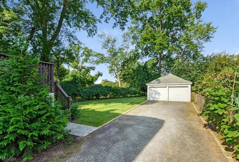 37 Whittingham Ter, Millburn, NJ 07041 photo 8