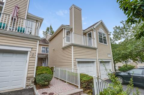 2 Springholm Dr, Berkeley Heights, NJ 07922 photo 1