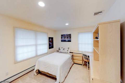 328 Farview Ave, Paramus, NJ 07652 photo 3